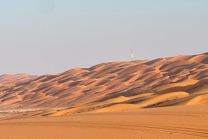 Liwa Full-Day Desert Safari Tour from Abu Dhabi – 4x4 Adventure
