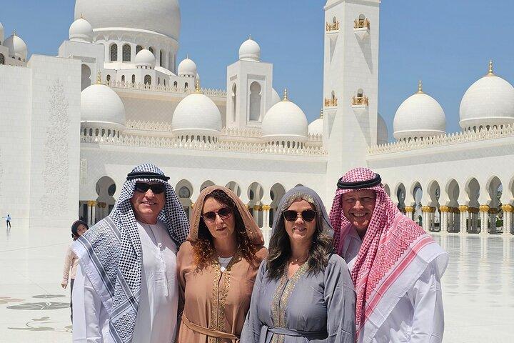 Private Abu Dhabi City Tour Pickup from Dubai