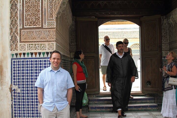 Marrakech: Bahia Palace, Saadian Tombs & Medina