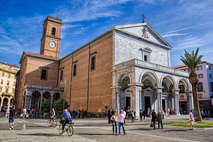 Direct transfer from Florence to Livorno with private driver