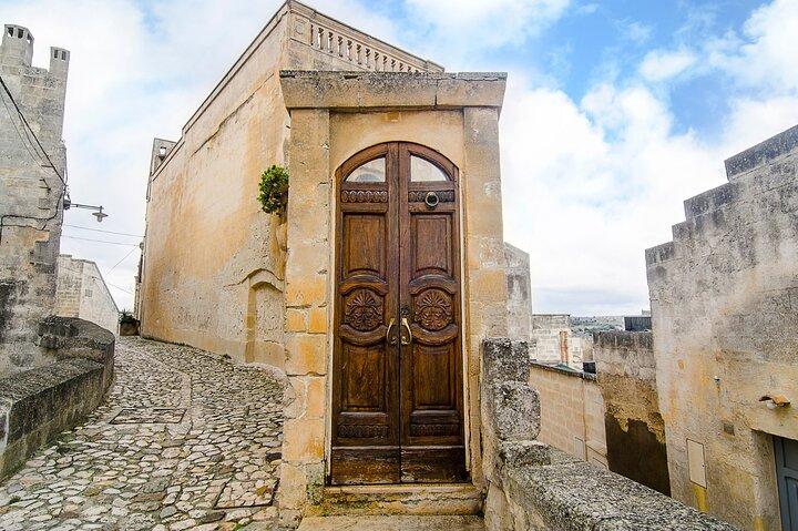 FAST TO MATERA: Guided Tour with bus, from Bari