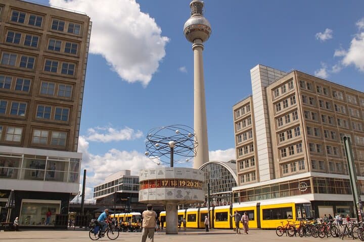 Berlin TV Tower Fernsehturm Tour with Skip the Line Tickets
