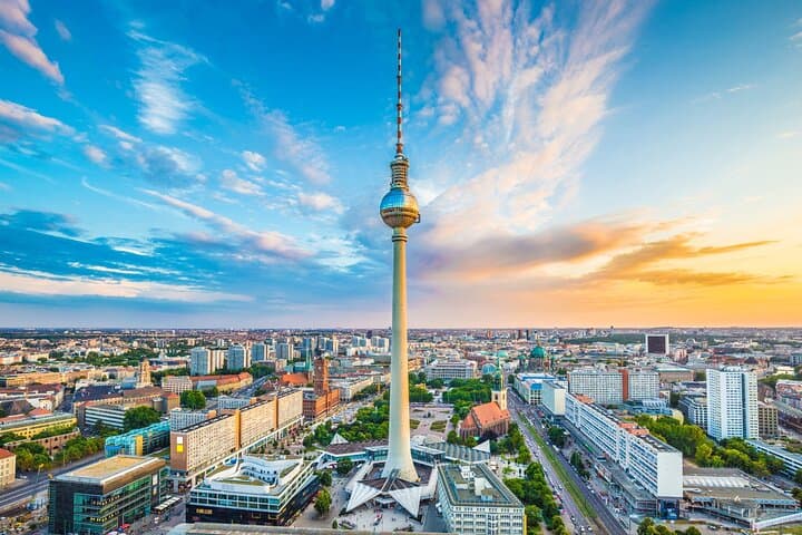 Berlin TV Tower Fernsehturm Tour with Skip the Line Tickets