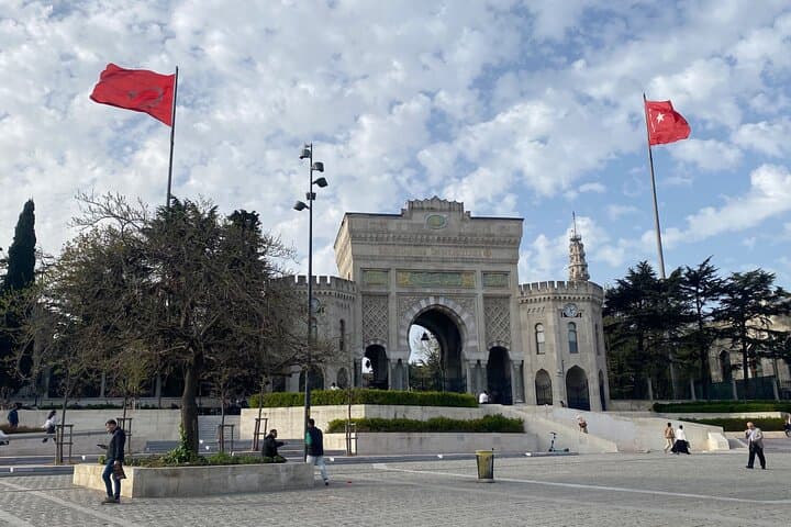 Istanbul Archaeological Tour with Tickets /Guide/Small Group