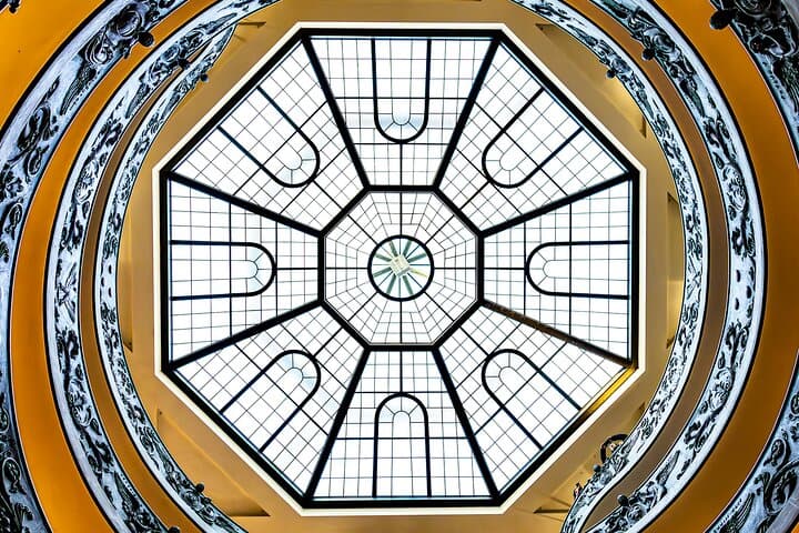 Guided Tour of Vatican Museum & Sistine Chapel With Skip The Line