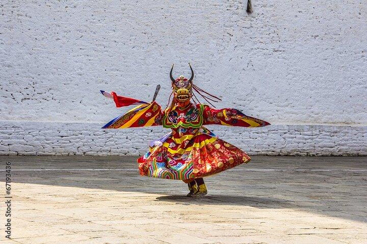 7 Days Shared Bhutan Guided Tour from Thimphu