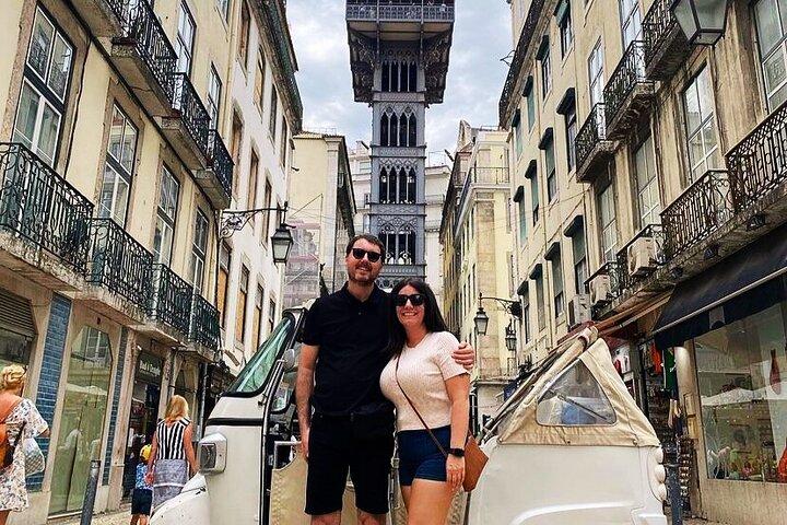 4 Hours Private Tuk Tuk Tour in Lisbon