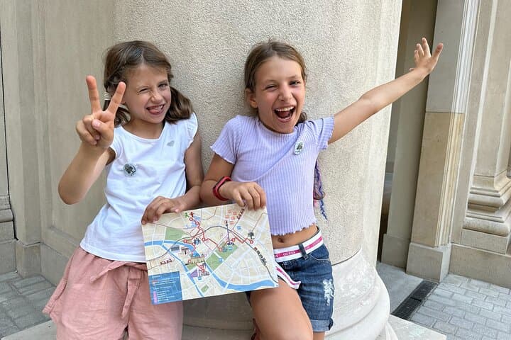 Berlin Self-Guided City Exploration Game for Family with Kids 5-9