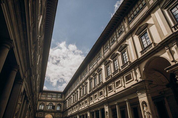 Private Skip-the-Line Uffizi Gallery and Vasari Corridor Tour