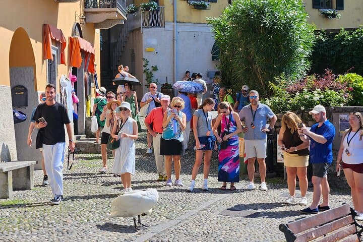 Lake Como Cruise & Tour of Varenna, Villa Monastero & Bellagio