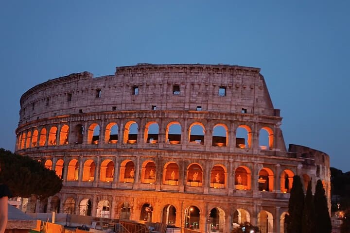 Rome: Private Night Golf Cart Tour Under the Stars