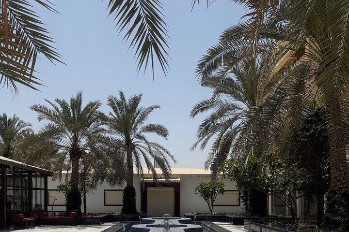 Discover Kuwait: Full-Day Landmarks Tour + Delicious Meal