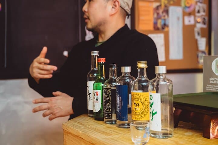 Traditional Soju Class and Makgeolli Tasting in Seoul