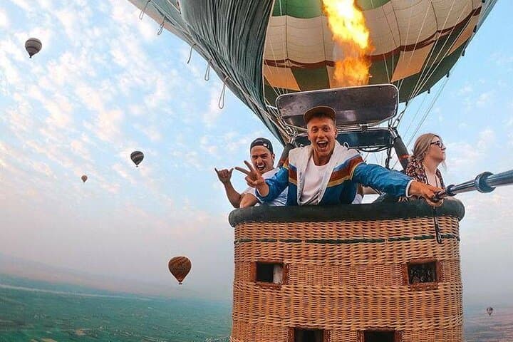 Sunrise Hot Air Balloon Ride Over Luxor
