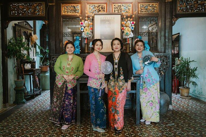 George Town World Heritage Site Baba Nyonya Costume Rental