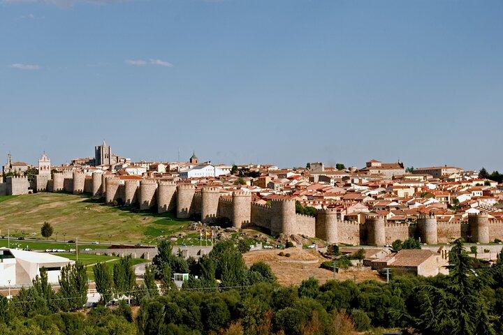 Toledo, Ávila & Segovia: Private Full-Day Tour from Madrid