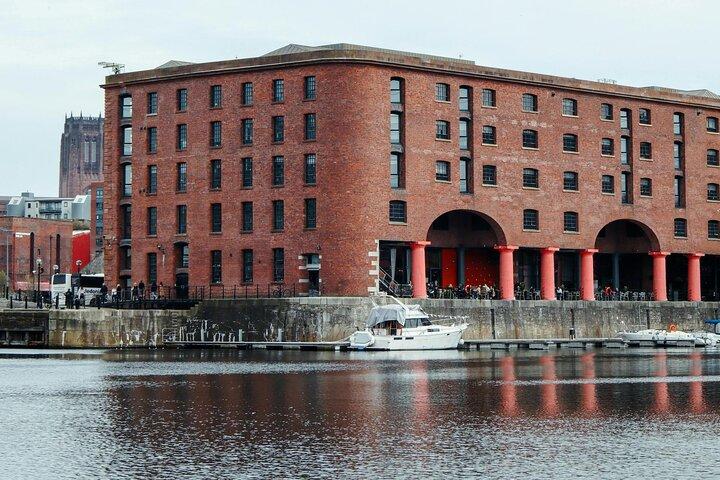 Self Guided Walking Tour of Liverpool Landmarks and Legacy
