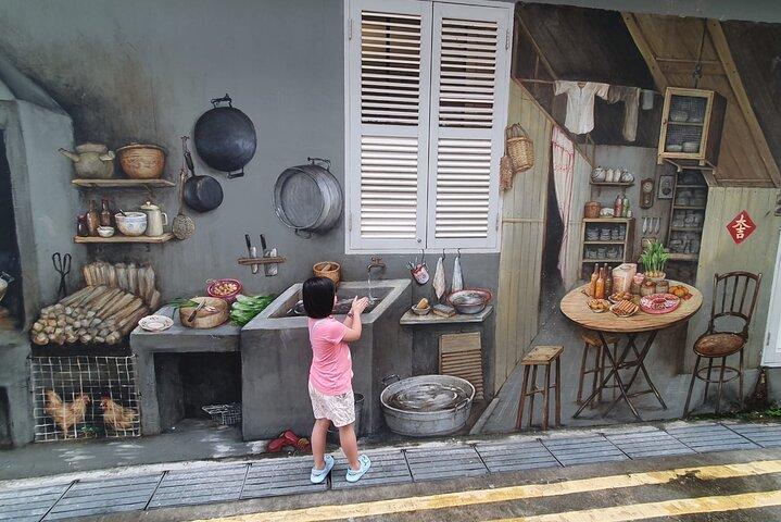 Singapore City Guided Group Tour By Car and Walk