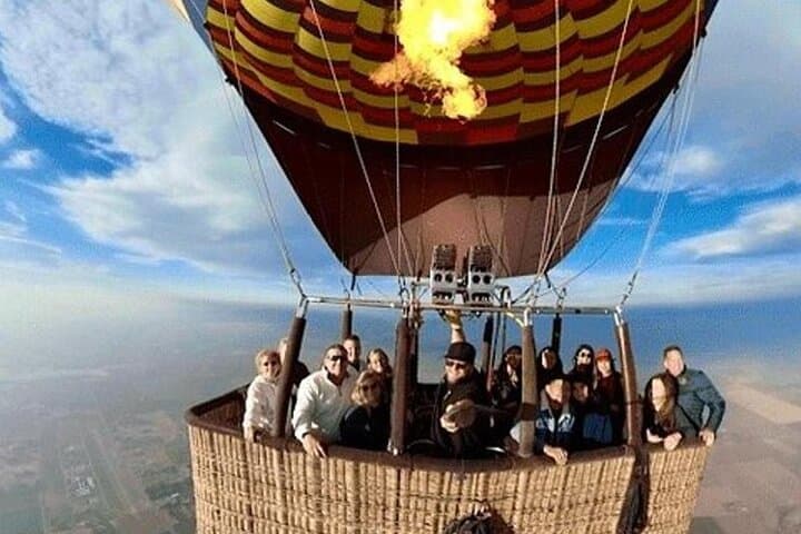 Sunrise Hot Air Balloon Ride Over Luxor