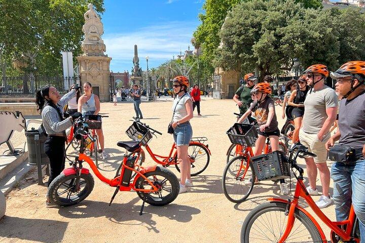 Barcelona Bike City Tour - From Sagrada to the Sea with a Local
