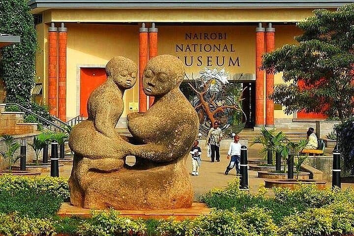 Nairobi National Museum and Snake Park Guided Tour