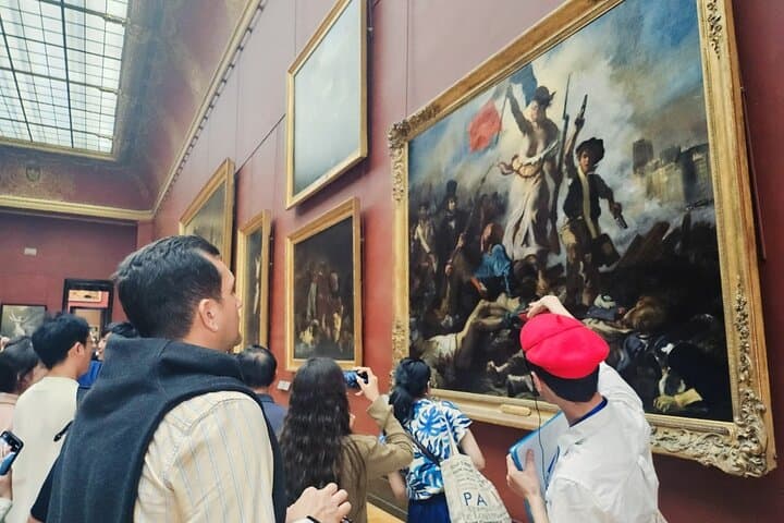 Louvre Museum Guided Tour of Masterpieces in French
