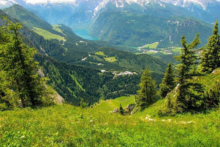 Private Day Tour from Salzburg to Eagles Nest and Berchtesgaden