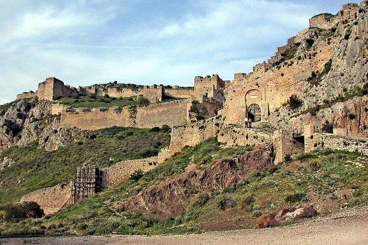 Private Half-Day Tour to Ancient Corinth & Canal from Athens