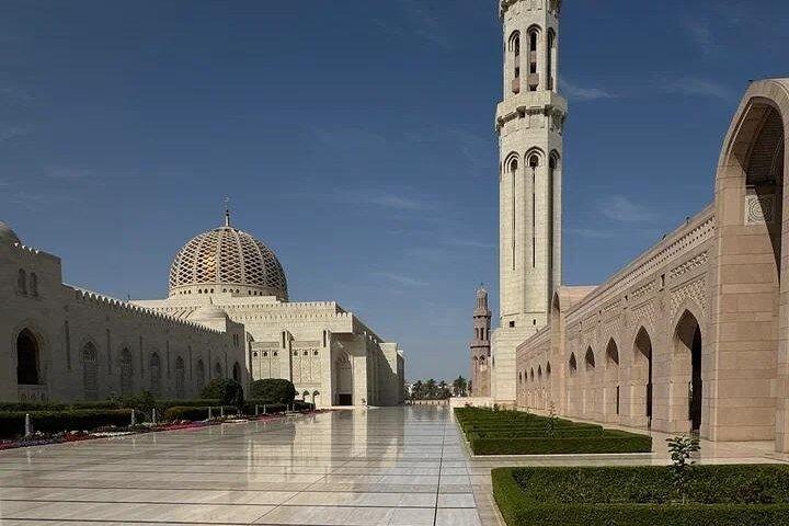 Explore Muscat with Private Tour