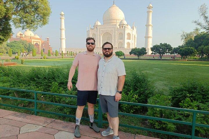Full Day Taj Mahal and Agra Private Tour from Agra