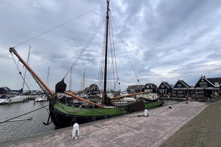 Private tour from Amsterdam, windmills, clogs & cheese..