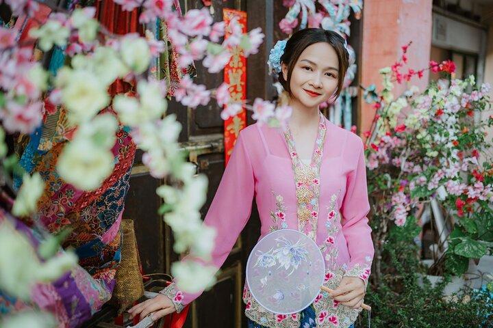 George Town World Heritage Site Baba Nyonya Costume Rental