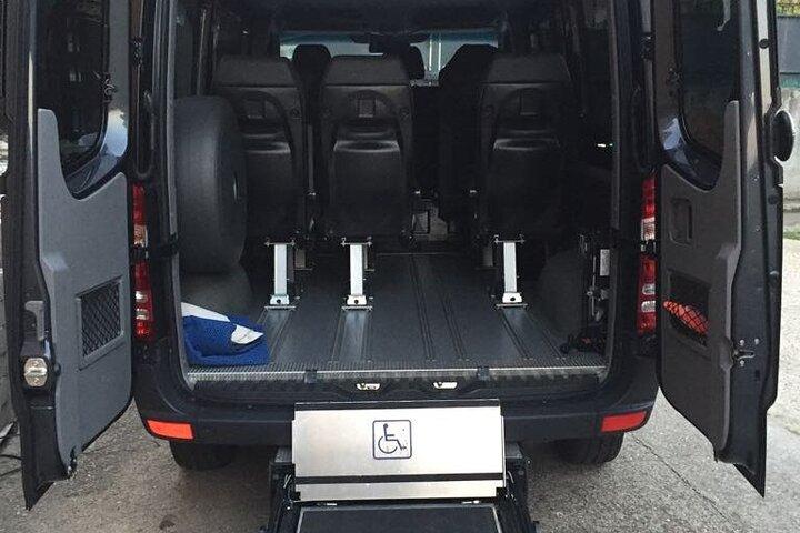 Transfer also for disabled Naples / Sorrento / Amalfi Coast