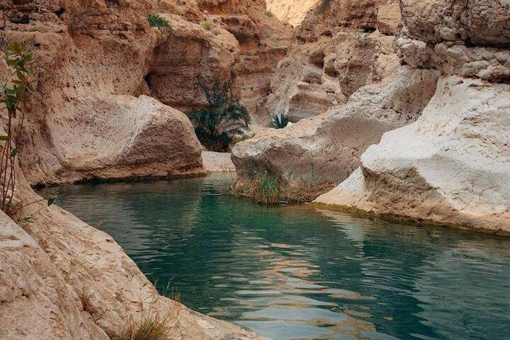 Sharing Tours to Wadi Shab with Sinkhole and Fins Beach