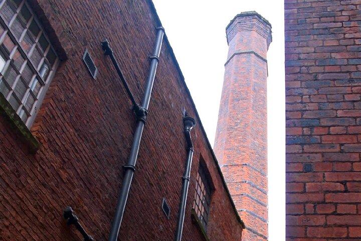 A Taste of Manchester's Cottonopolis with Meals, Drinks and Guide