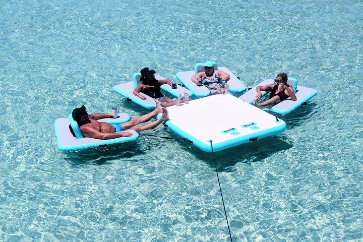 TOP 10 Private Capt Pontoon to Crab Island Choose 3,4,5, or 6 Hr