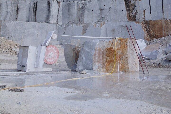Private Tour of Carrara Marble Quarries with Aperitivo at Sunset