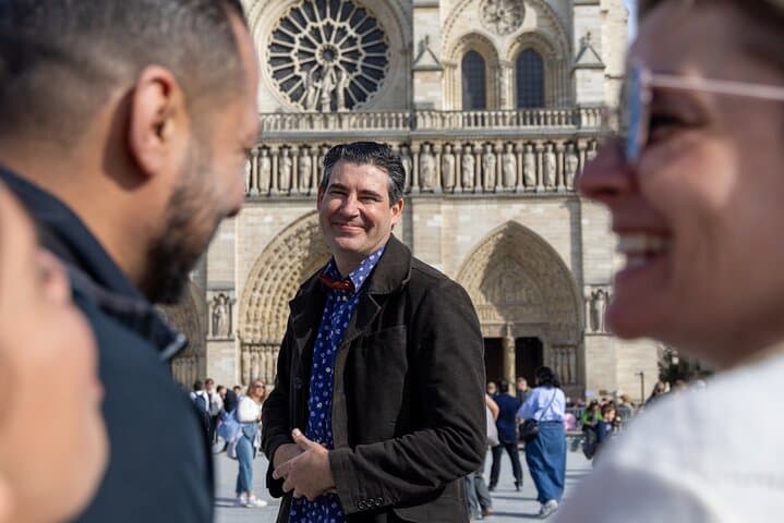 See 15+ Top Sights Paris Tour with Fun Guide, (Walking and Metro Tour)