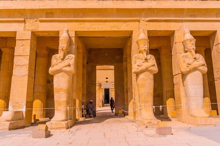 Full Day Tour kings valley, Hatshepsut ,mediant habu , more