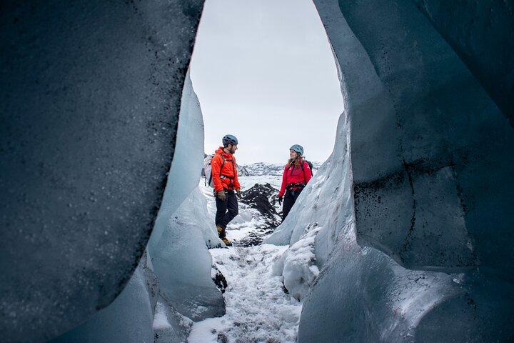 Sólheimajökull Glacier Hike – Adventure in a Small Group