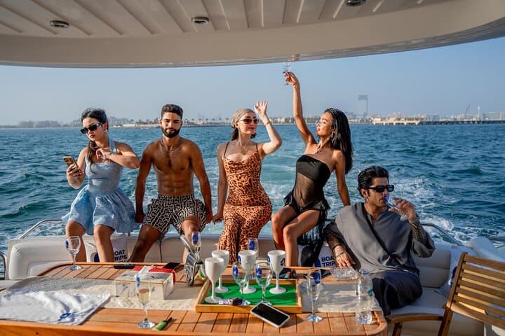 Dubai Marina Sunset & Night Yacht Cruise with Drinks
