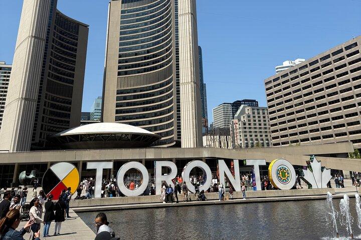 Casual & Fun Historic Downtown Toronto Tour + Old Town Toronto