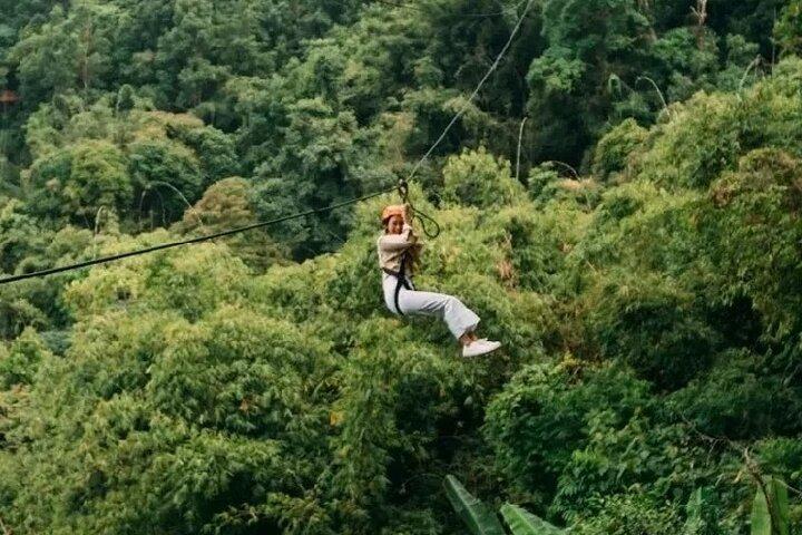 Vang Vieng: Zipline&Cave Tubing&Trekking&Blue Lagoon