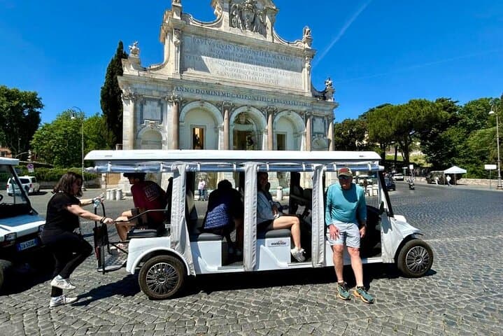 Rome by Golf Cart Private Tour and Colosseum with Audio Guide