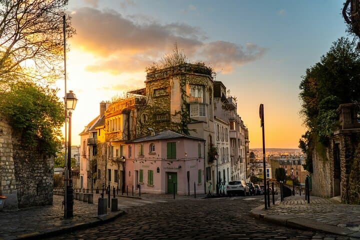 Paris Montmartre Walking Tour Best Art Culture and Food