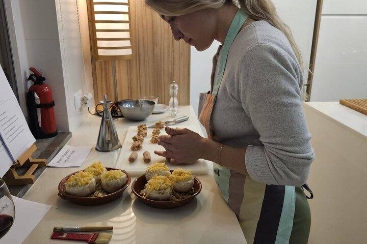 Cooking Workshop in Cascais (group of 4 min)
