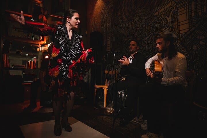 Nights of Authentic Flamenco and Local Gastronomy in El Born
