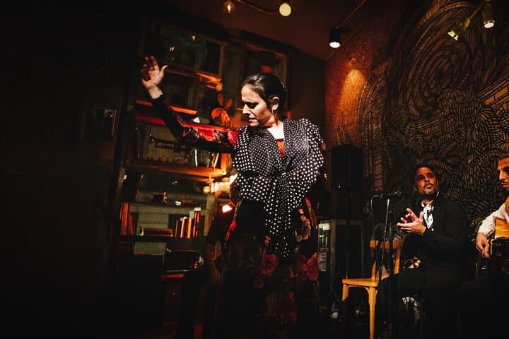 Nights of Authentic Flamenco and Local Gastronomy in El Born