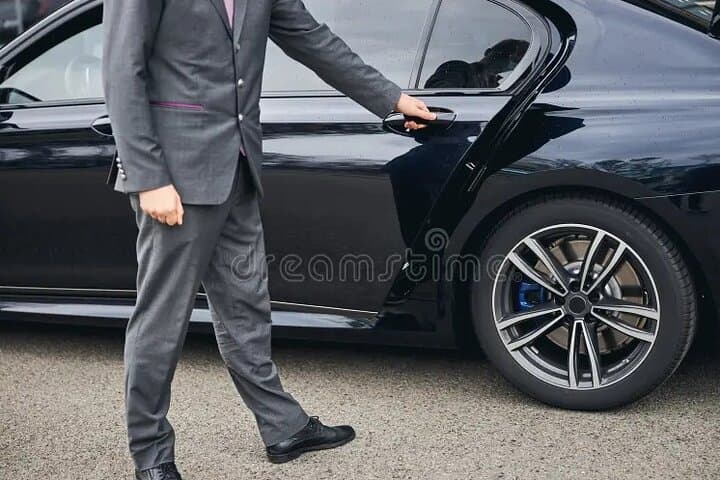 Dubai Private Airport Arrival & Departure To Hotel Transfer