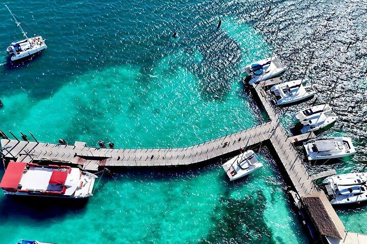 Cancun Private Catamaran Cruise– Open Bar & Snorkeling Experience